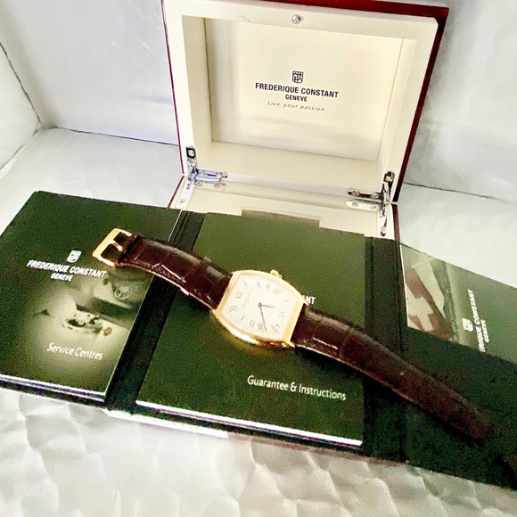 Federique Constant Genev - Live Your Passion - Picture 3 of 7